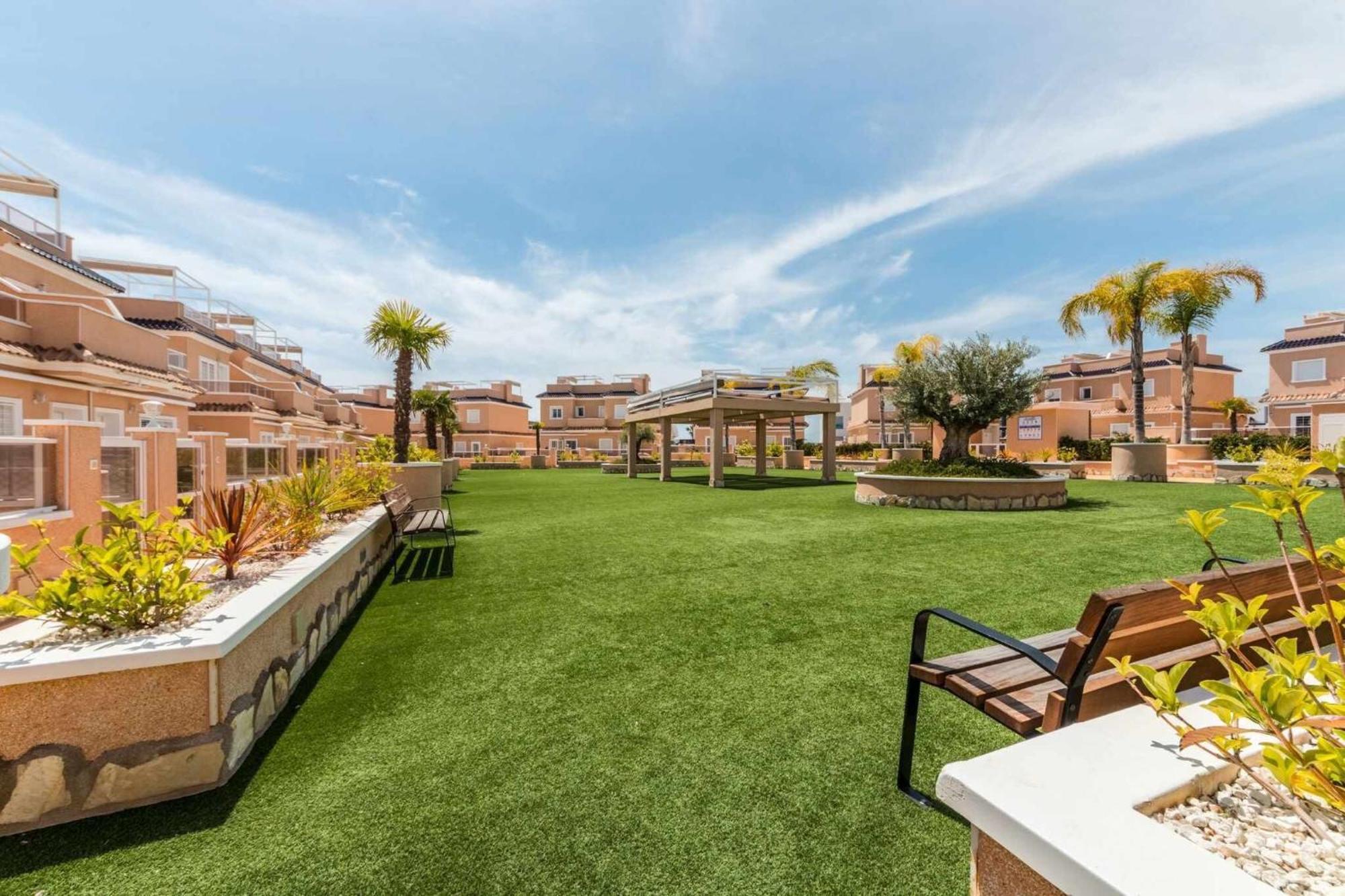 Duplex Campoamor Heated Pool Luaran gambar